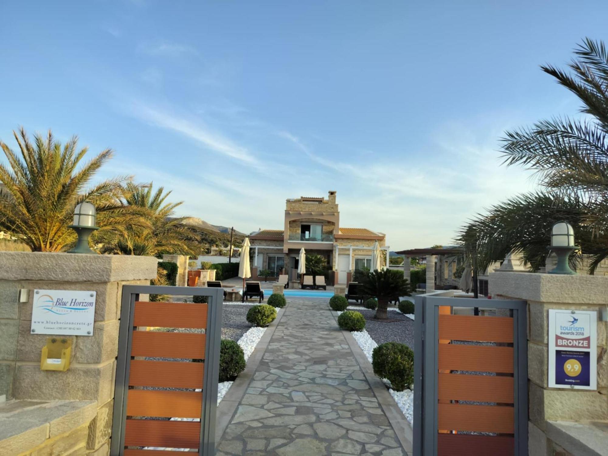Blue Horizon Villa&Suites Sitía Extérieur photo