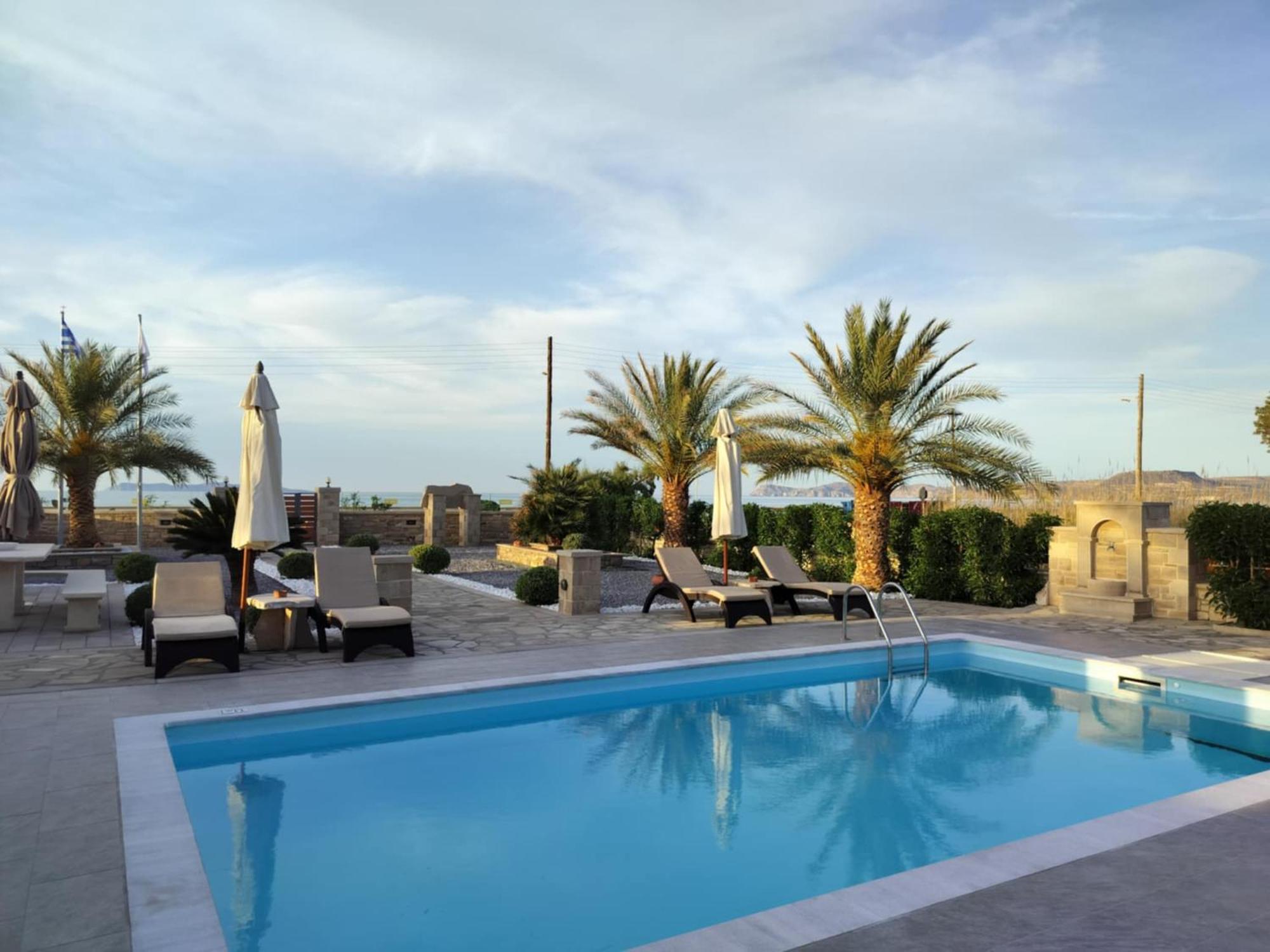 Blue Horizon Villa&Suites Sitía Extérieur photo